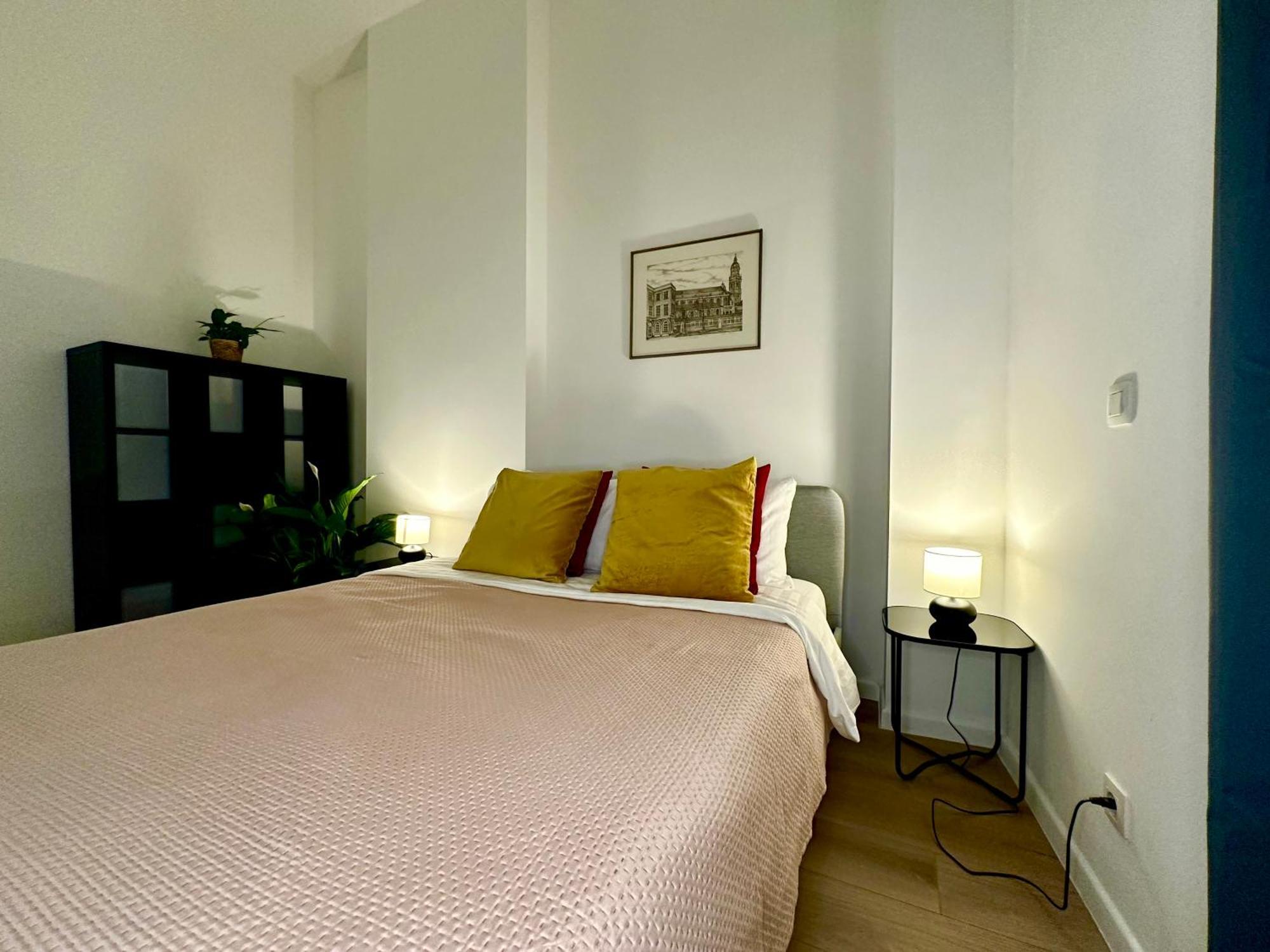 Luxury Suites Mons By Rikas Hotels Ngoại thất bức ảnh