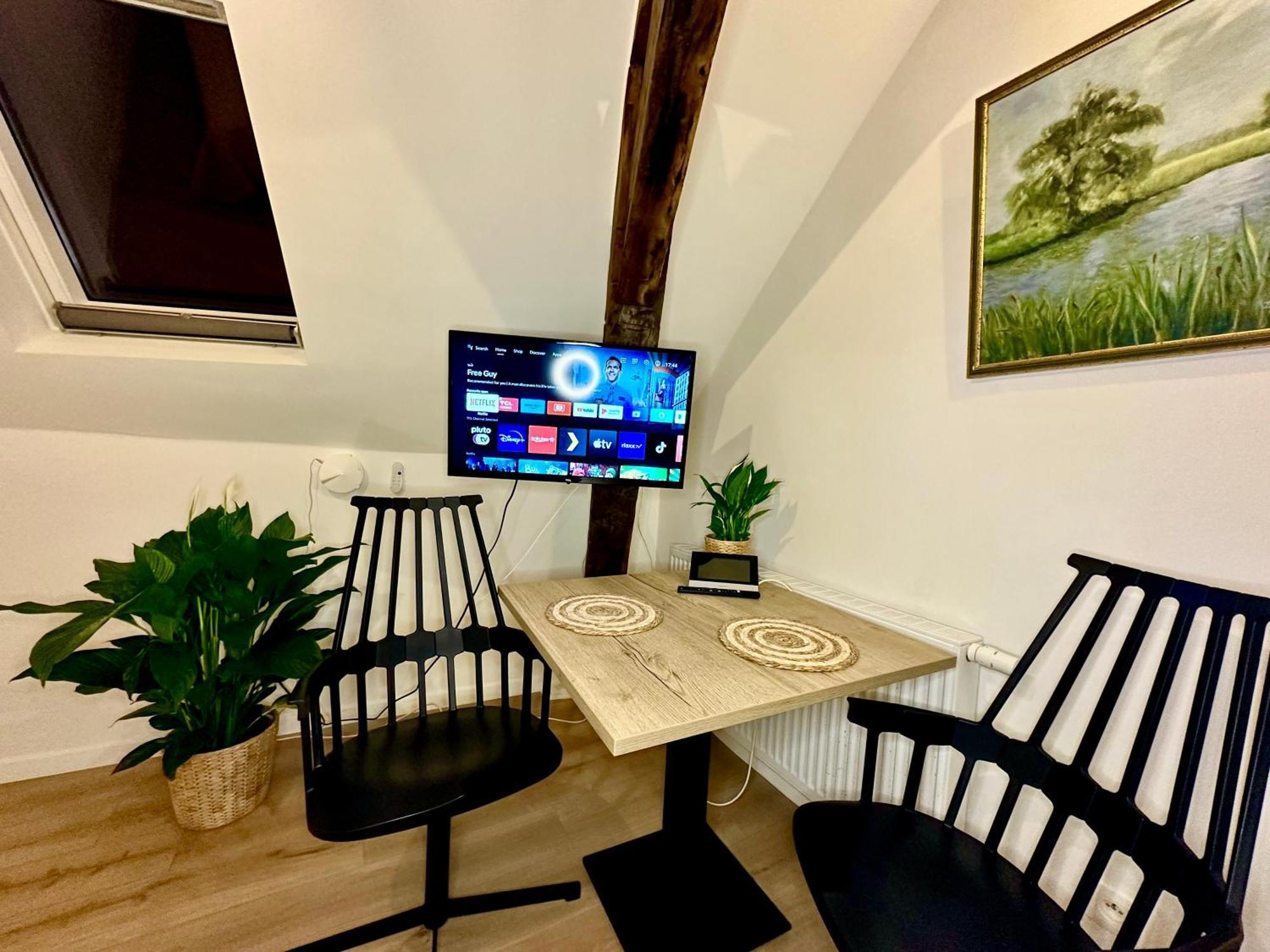 Luxury Suites Mons By Rikas Hotels Ngoại thất bức ảnh