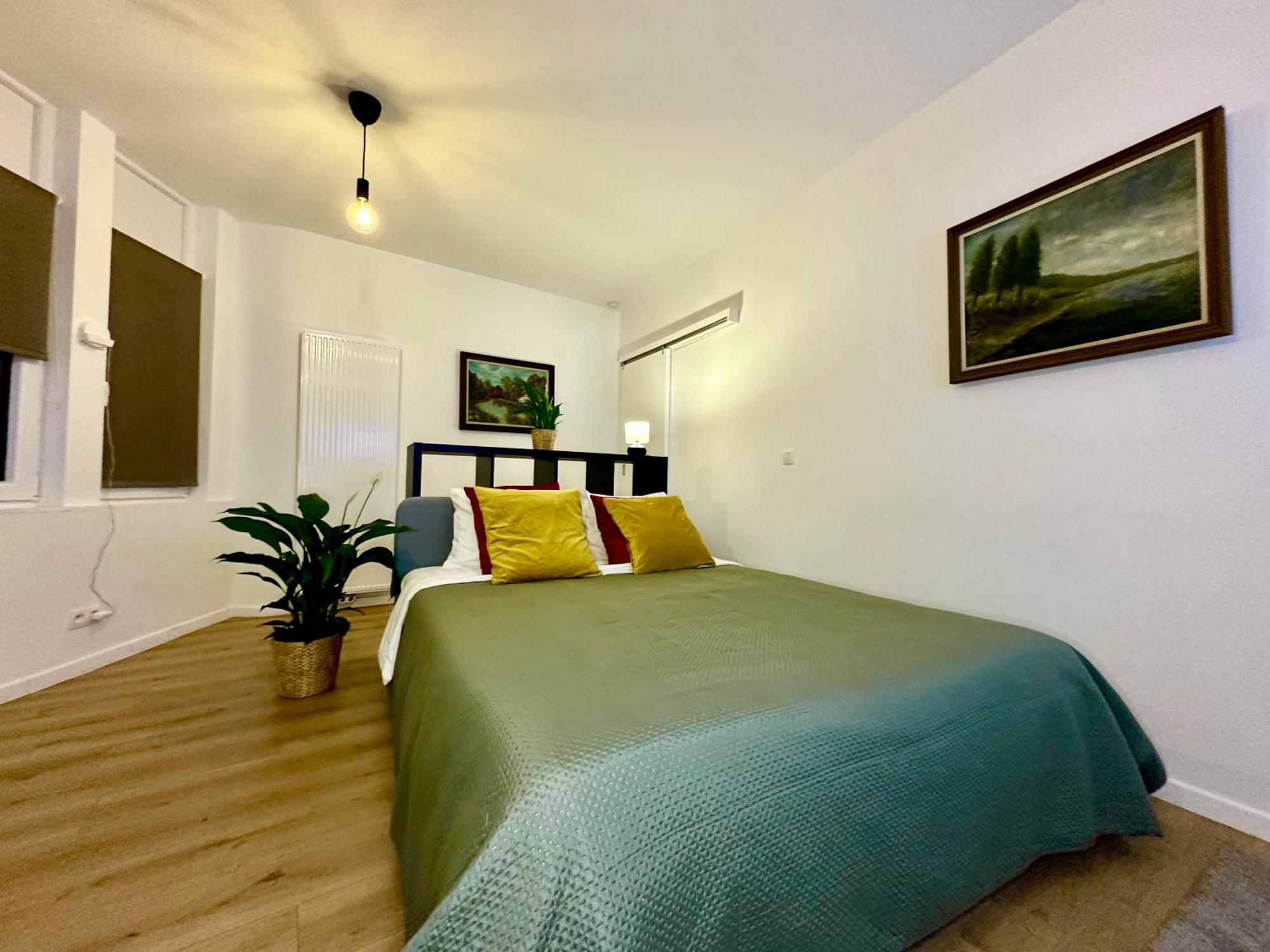 Luxury Suites Mons By Rikas Hotels Ngoại thất bức ảnh